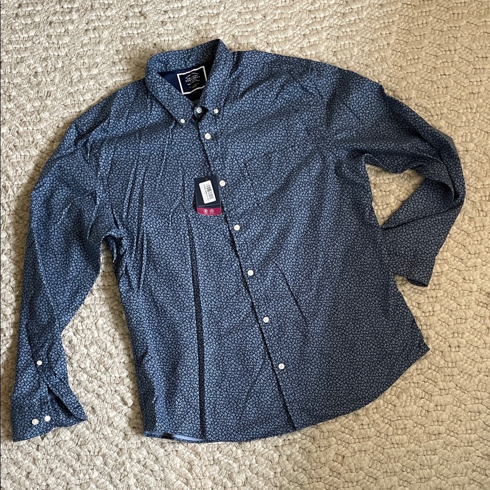 Charles Tyrwhitt Navy Patterned Button Down Shirt